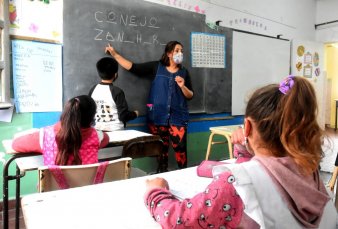 Las provincias mantienen escuelas de verano para revincular estudiantes