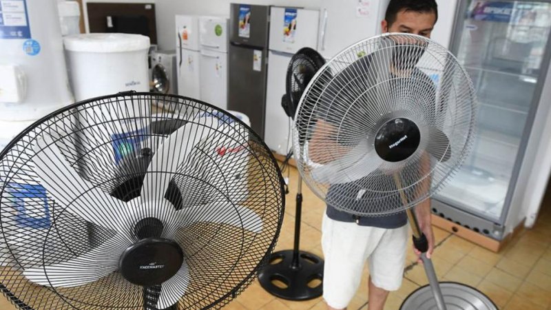 El ventilador de techo Create cae a su precio mínimo en  para  combatir la nueva ola de calor