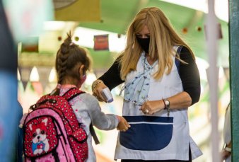 Adis a las burbujas y a casi todos los protocolos en escuelas porteas