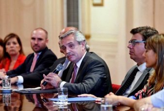 Salario m�nimo sube 45% en el a�o pero en agosto vuelve a discutirse