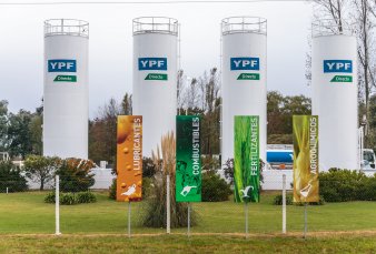 Gasoil: Misiones selló con YPF refuerzo de 1 millón de litros para yerbateros