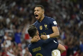 Francia tiene una máquina de jugar llamado Mbappé y un goleador de nombre Giroud