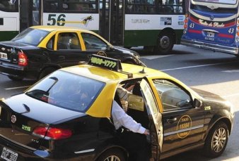 Ciudad: los taxis y peajes subirán en marzo y mayo