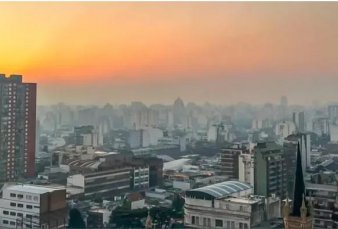 Temperatura r�cord y una nube de humo en Buenos Aires