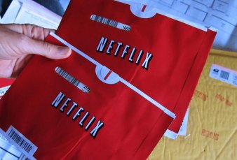 Netflix le da el tiro de gracia al sistema de alquiler de DVD y de Blu-ray hogareño
