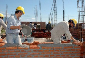 La construccin creci un 3,4% en abril y lidera la creacin de puestos de trabajo