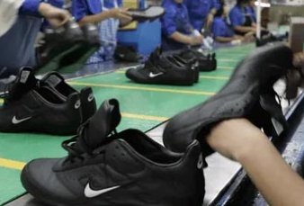 Fabricante de zapatillas Nike, Umbro y Fila par su planta de Eldorado