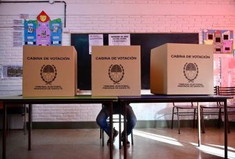 Santa Fe elige al sucesor de Perotti y se reaviva el clima electoral