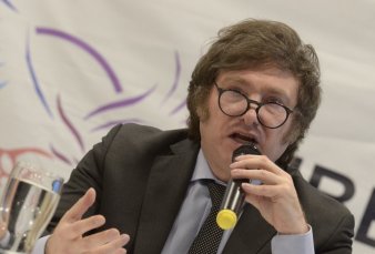 Milei se deslig de la suba del dlar y denunci que el Gobierno lo quiere proscribir