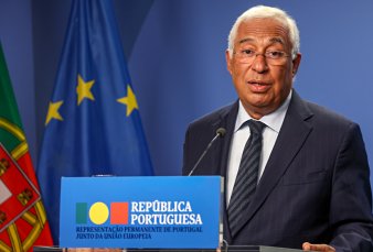 Renunció el premier de Portugal por un escándalo de corrupción