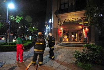 Bomberos controlaron un incendio en el Palacio Alcorta