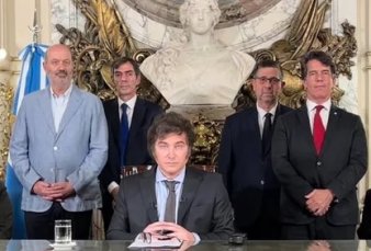 Milei lanz el mega DNU de desregulacin de la economa con ms de 300 reformas