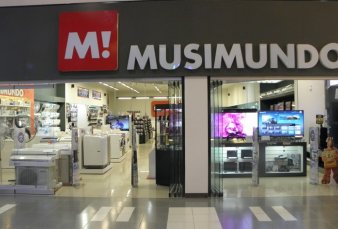 Musimundo sum la venta de seguros a su oferta de servicios