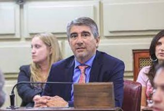 Fabin Basta: "Es materialmente imposible cumplir el compromiso tomado por el Gobierno anterior"
