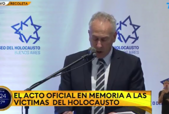 Ceremonia en el Museo del Holocausto: Compromiso Firme Contra el Odio
