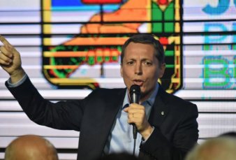 Fernando Gray: 'El ajuste lo paga la gente'