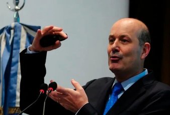 Anunciaron un nuevo sistema de contratos con privados para alimentos