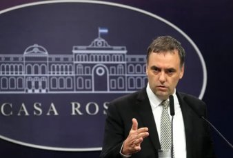 Manuel Adorni asegur que  "El mundo occidental libre y capitalista est bajo amenaza. El ser libre o no ser"
