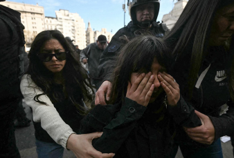 Habl la nia que fue atacada con gas pimienta en la marcha en el Congreso: "Me re asust, me levant llorando porque no poda respirar"