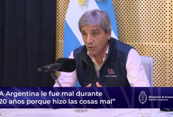 Caputo, en el segundo programa del streaming del Ministerio de Economa: "Agosto va a estar teniendo equilibrio fiscal nuevamente"