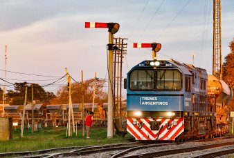 El Gobierno argentino avanza en la privatizacin de trenes: un plan controvertido en busca de dlares