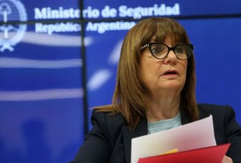 "No ms extorsin" Patricia Bullrich denuncia a Intercargo por maltrato a pasajeros y amenaza con su cierre