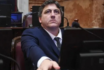 Paoltroni: "A quien no le gusta un sueldo de 2.8 millones que se dedique a otra cosa, que funde una pyme, a ver si es tan fcil ganar dinero".