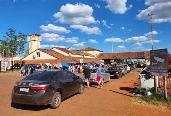 Furor por Brasil: slo por Paso de los Libres cruzaron 20 turistas por minuto