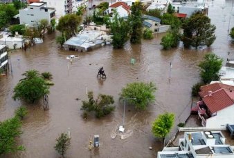 Baha Blanca sigue sumida en el drama: 16 muertos y una lenta reconstruccin