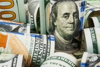 El dlar blue baja a $1280 y acumula una cada de $85 desde el lunes