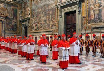 Los ojos del mundo sobre el Vaticano: se inicia el cnclave que elegir al sucesor de Francisco
