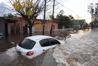 Confirman un muerto por el temporal y casi 3000 personas siguen evacuadas