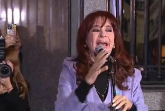Cristina llam al PJ a movilizarse ante el fallo de la Corte: "Estar presa es un certificado de dignidad"