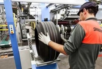 Con cada en las ventas, vuelven los paros en Bridgestone, Fate y Pirelli