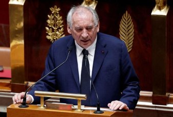 Francia, en crisis: Bayrou pierde el voto de confianza y cae el gobierno