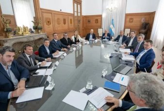 Francos reuni al Consejo de Mayo en busca de apoyo para la reforma laboral