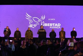 Milei cerr la campaa bonaerense en Moreno: "Estas elecciones son para decir Kirchnerismo Nunca Ms"