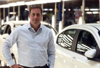 Para el titular de ADEFA la llegada de los autos chinos no mueve el piso