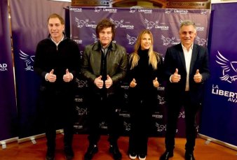 De campaa con Santilli, Milei sostuvo que el ajuste "no lo pag la gente, lo pag la casta"