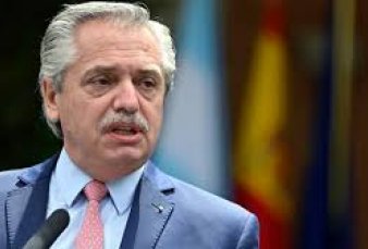 Alberto Fernndez: "Muchas mujeres siguen siendo sometidas a situaciones de violencia y por esas mujeres hay que seguir velando; tambin hay otras que utilizan esas cosas para buscar otros objetivos, econmicos generalmente"