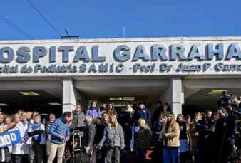 Tras meses de conflicto, el Gobierno anunció un aumento del 60% para los trabajadores del hospital Garrahan