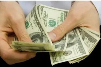 Pese al d�lar estable y la baja de tasas, el Gobierno cierra el a�o sin reactivar la econom�a