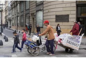 Advierten sobre un crecimiento de la pobreza en el último trimestre de 2025