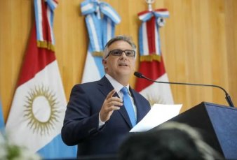 Llaryora rechaza transferir la caja de jubilaciones de C�rdoba