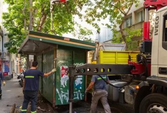 La Ciudad ya retir� m�s de cien puestos de diarios abandonados