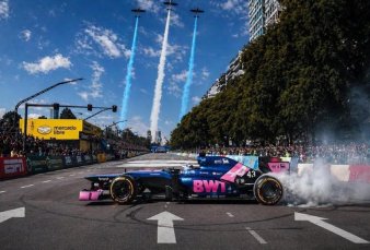 Franco Colapinto y su exhibici�n con Alpine en Palermo: una fiesta nacional, vitoreado como un rockstar