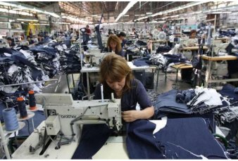 Se agrava la crisis textil: histórica fabricante de grandes marcas pidió concurso preventivo