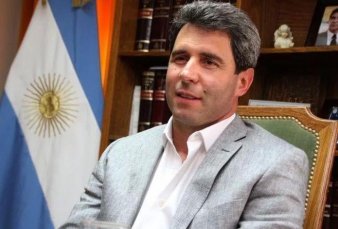 Uñac suma apoyos del kirchnerismo a su candidatura nacional