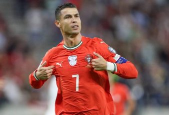Cristiano Ronaldo, el otro rompe-récords que ayudó a Portugal a volver a la victoria