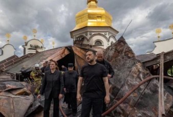 Arde una hist�rica catedral de Kiev tras un masivo bombardeo ruso